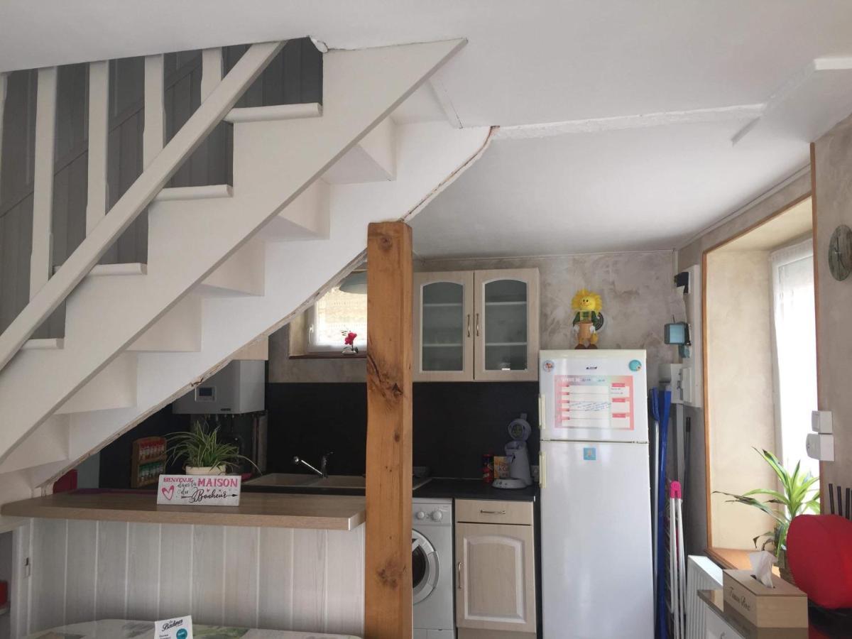 Petite Maison Au Coeur De L Auvergne Jumeaux Exteriör bild
