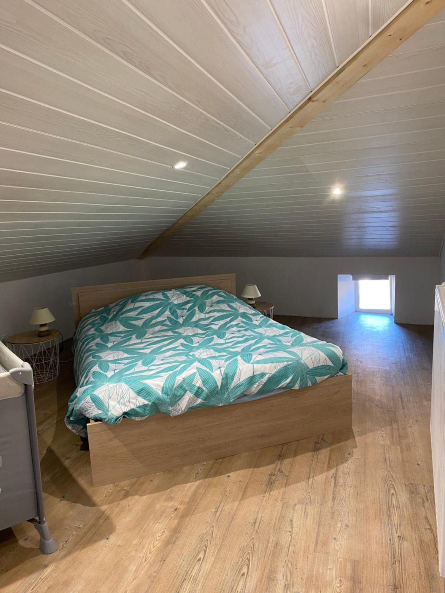 Petite Maison Au Coeur De L Auvergne Jumeaux Exteriör bild